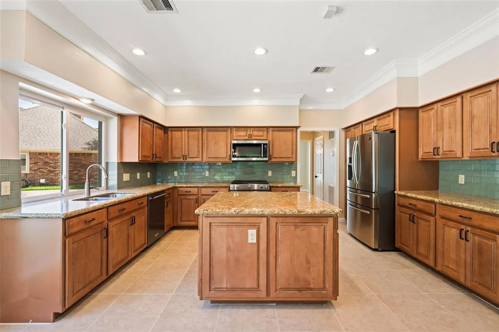 Photo of 2123 Riverside Drive