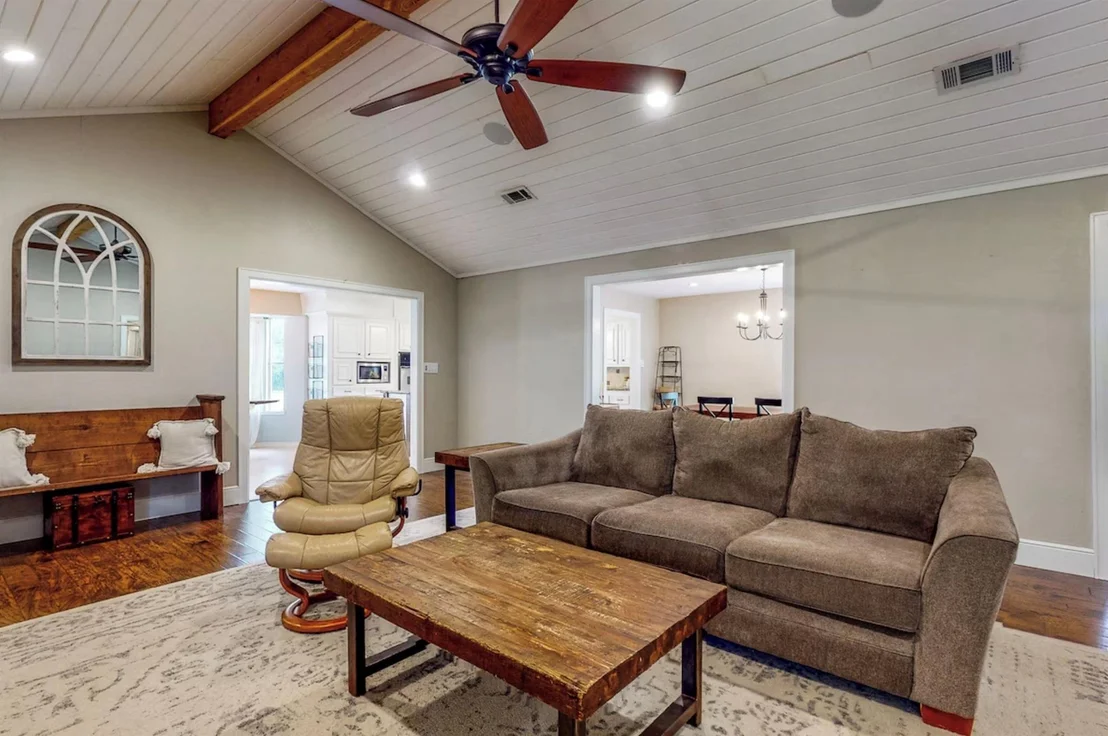 Photo of 30819 Quinn Road