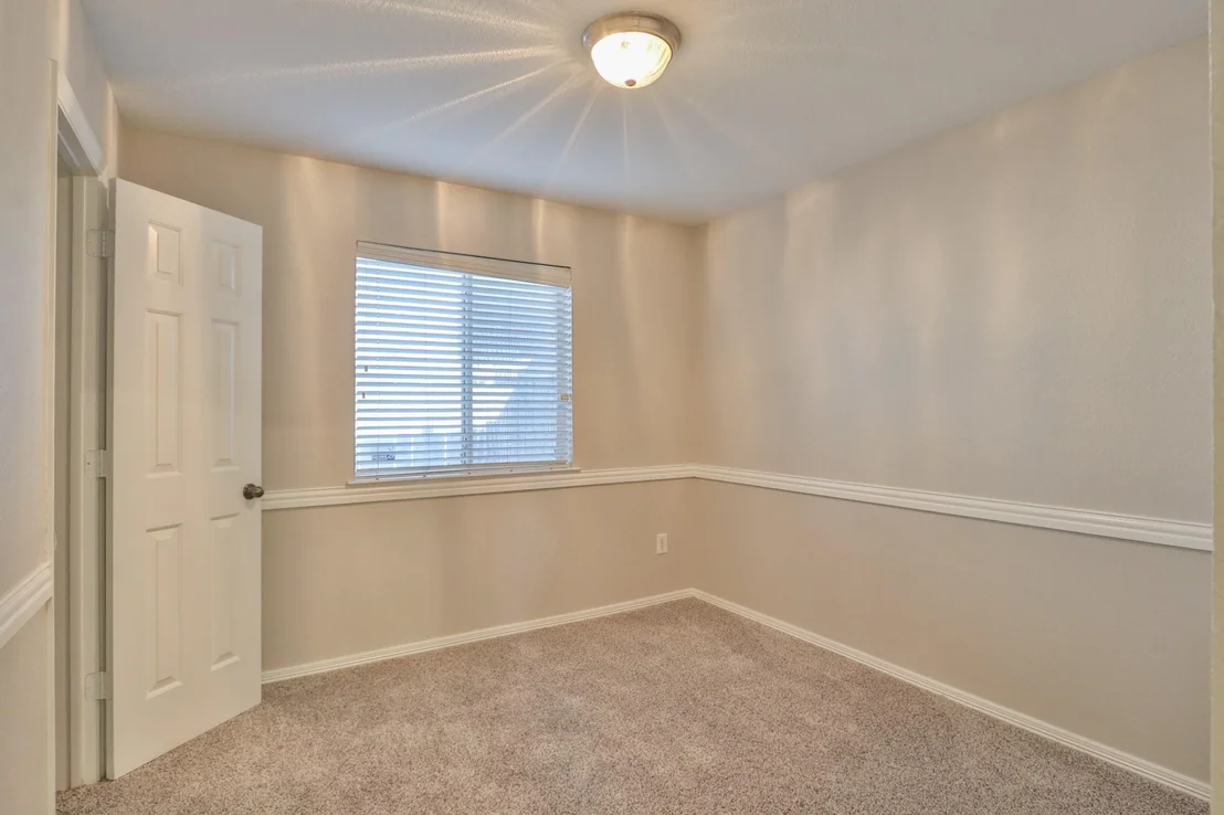 Photo of 834 Chase View Drive