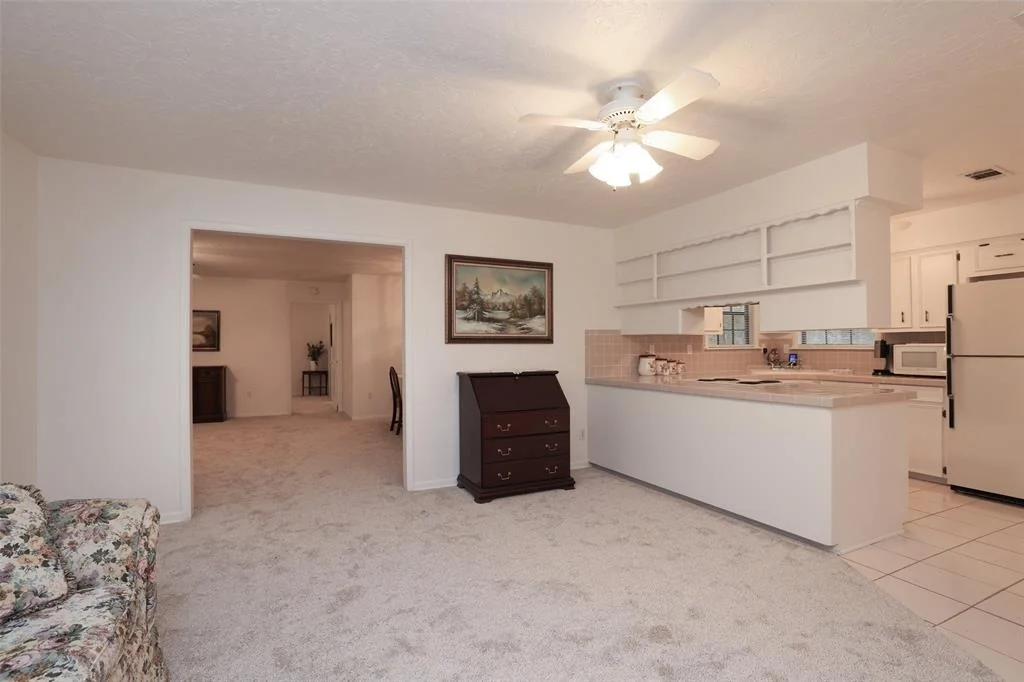 Photo of 9239 Walnut Road
