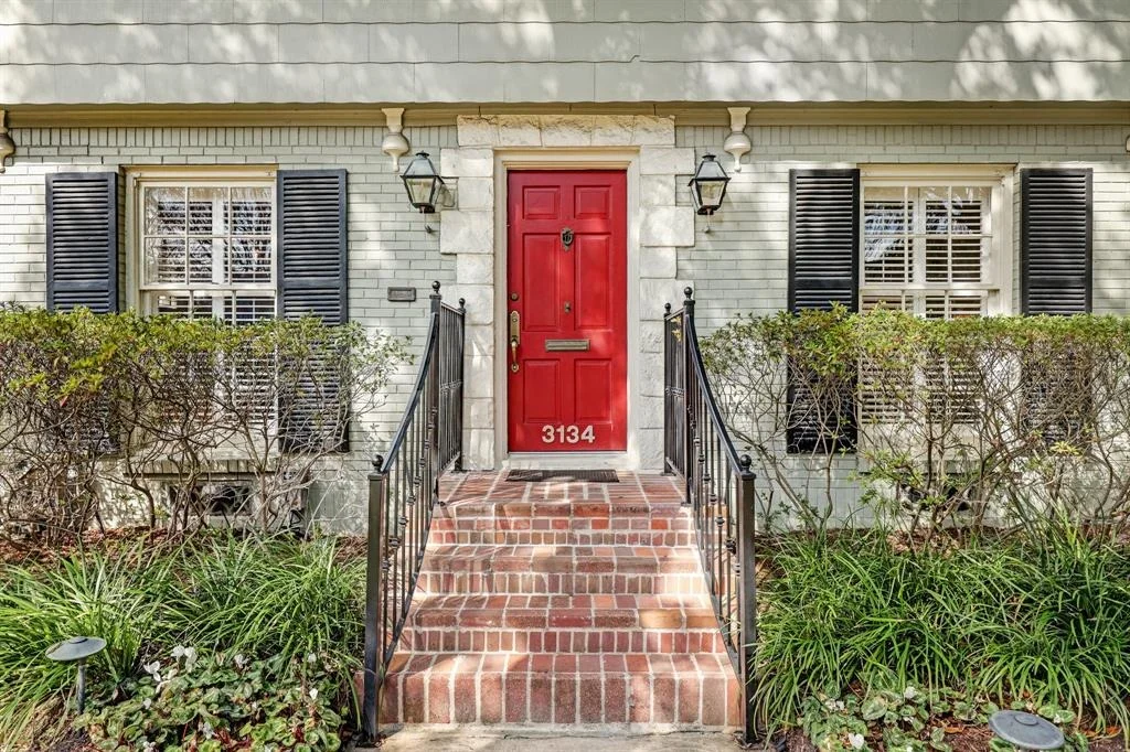 Photo of 3134 Amherst Street