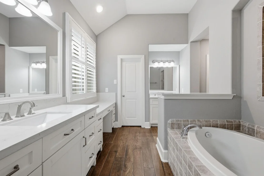 Photo of 27971 Arden Trail