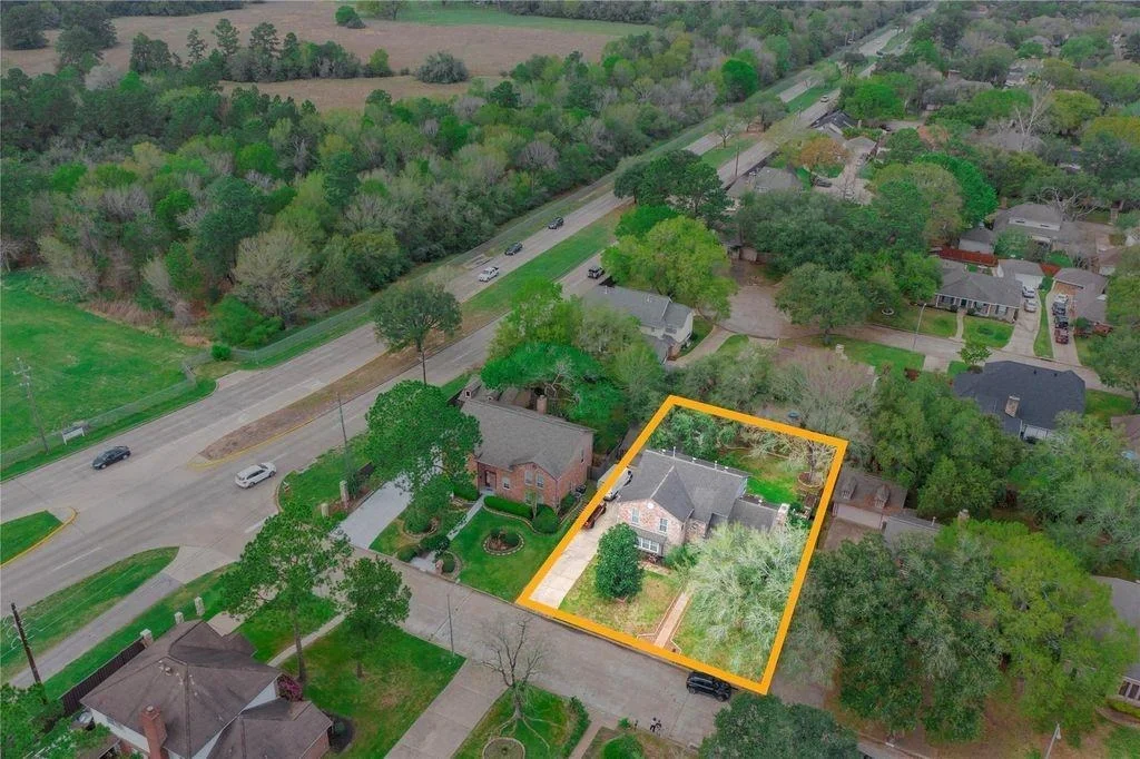 Photo of 18310 Spellbrook Drive
