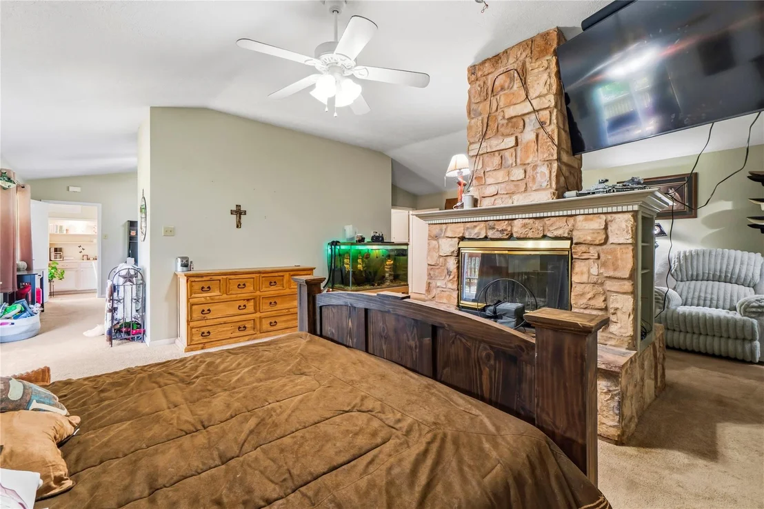 Photo of 146 Creekside Drive