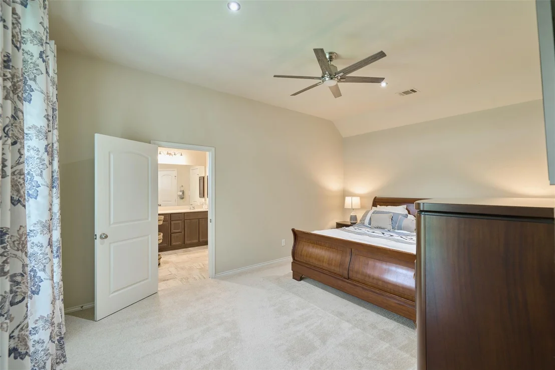 Photo of 128 Buckeye Drive