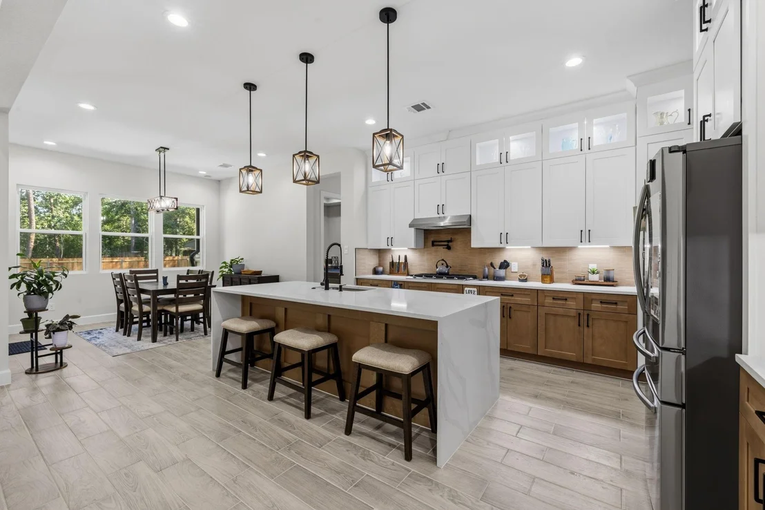 Photo of 2439 Centurian Circle
