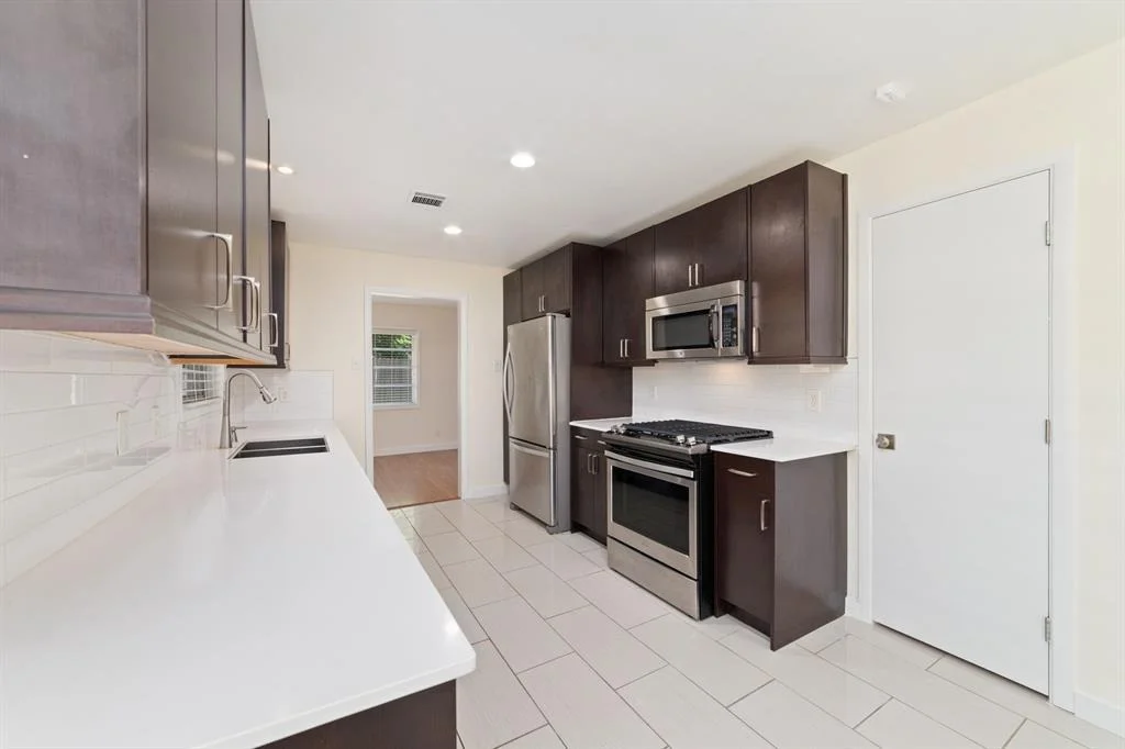 Photo of 6234 Shadow Crest Street