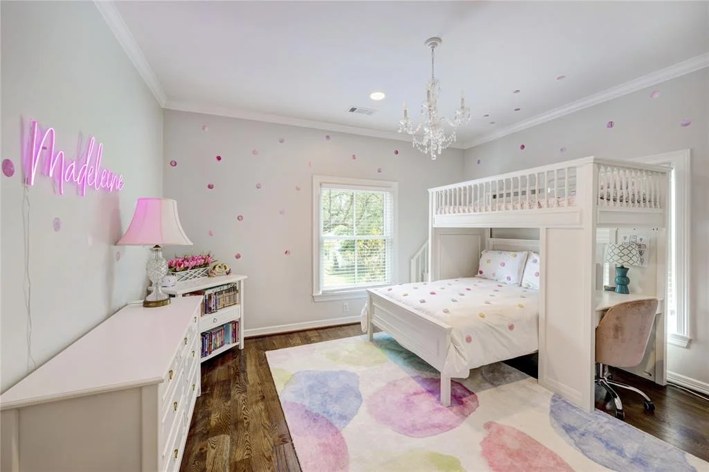 Photo of 130 Knipp Road