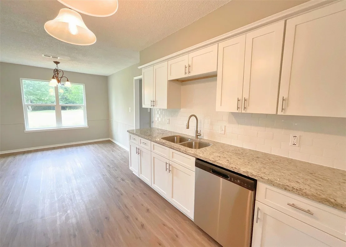 Photo of 522 Irene Drive
