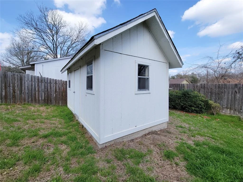 Photo of 1703 Westwind Drive