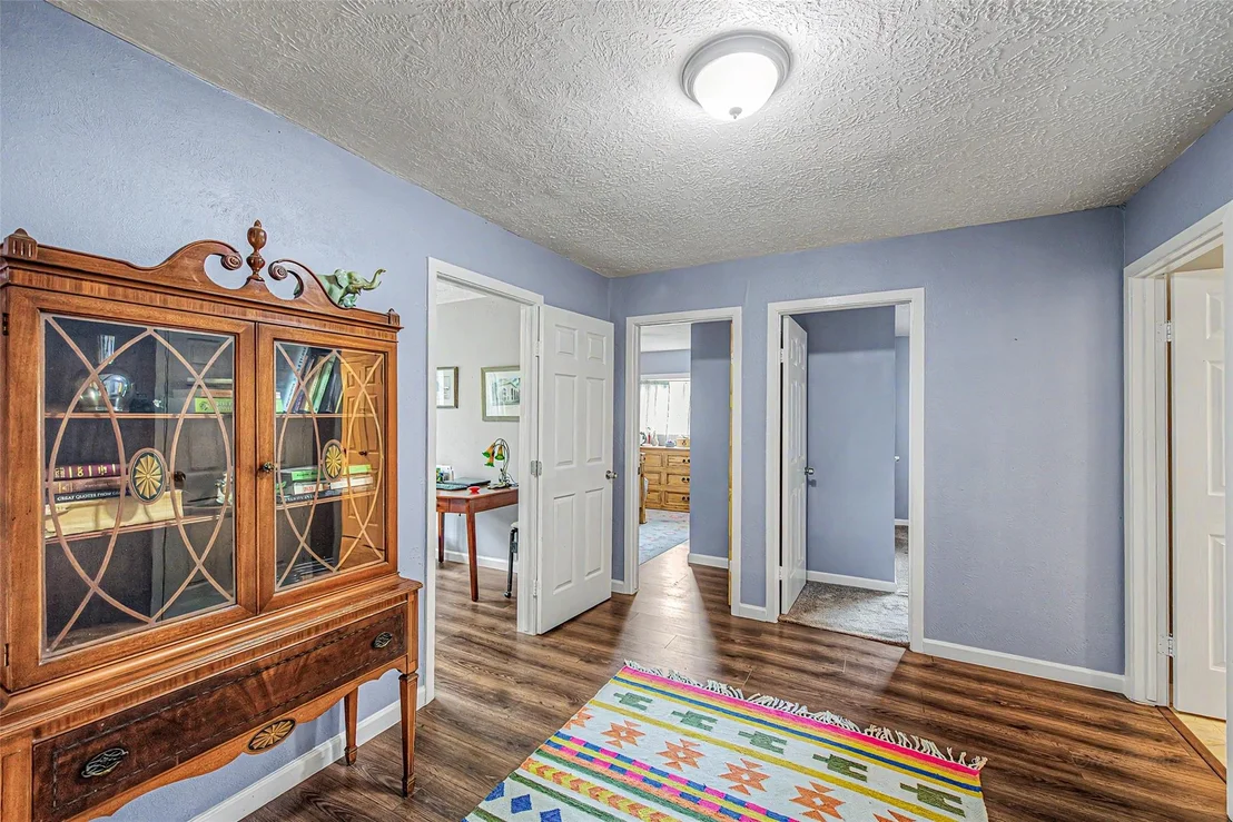 Photo of 402 Redway Lane