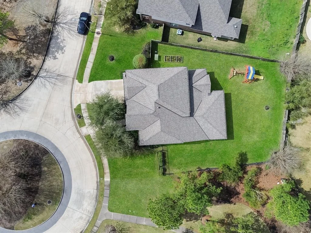 Photo of 19530 Crescent Meadow Drive