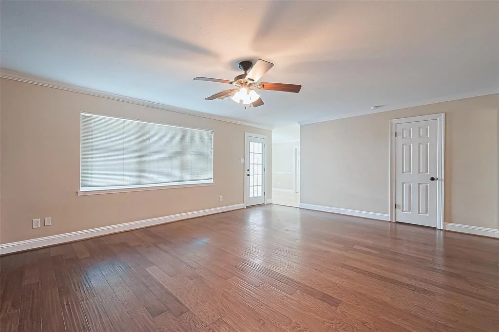 Photo of 565 Landfall Lane