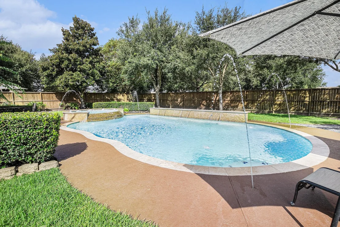Photo of 17403 Ledgefield