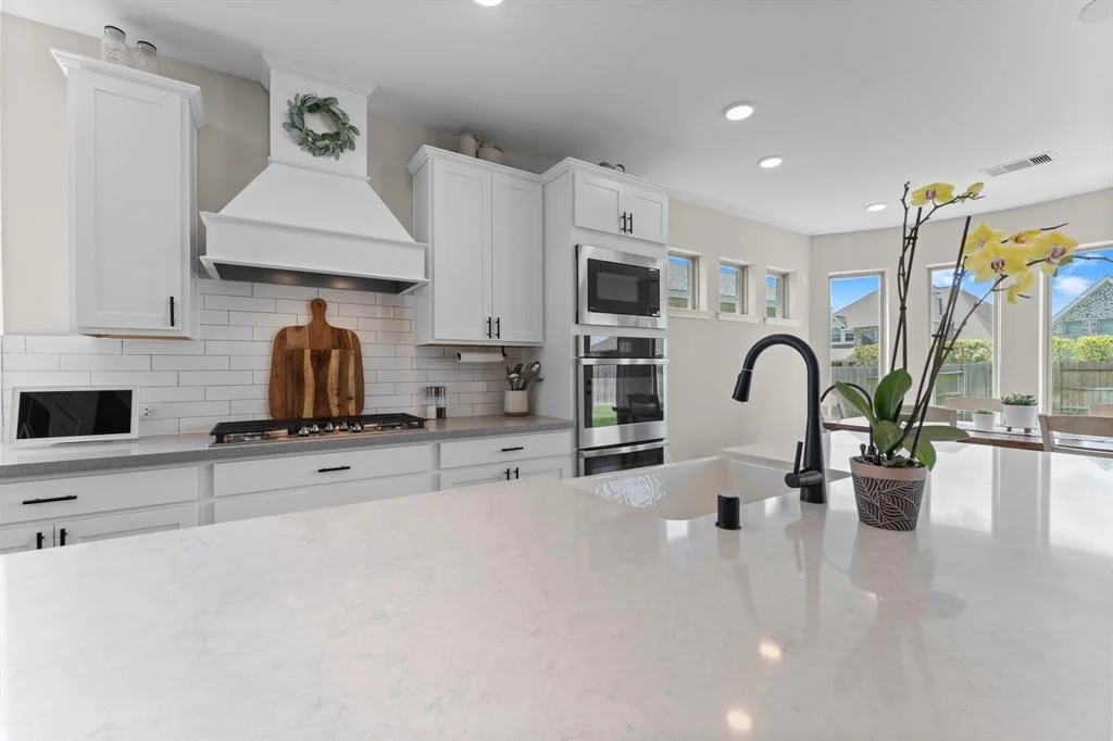 Photo of 2810 Kingly Pine Trail
