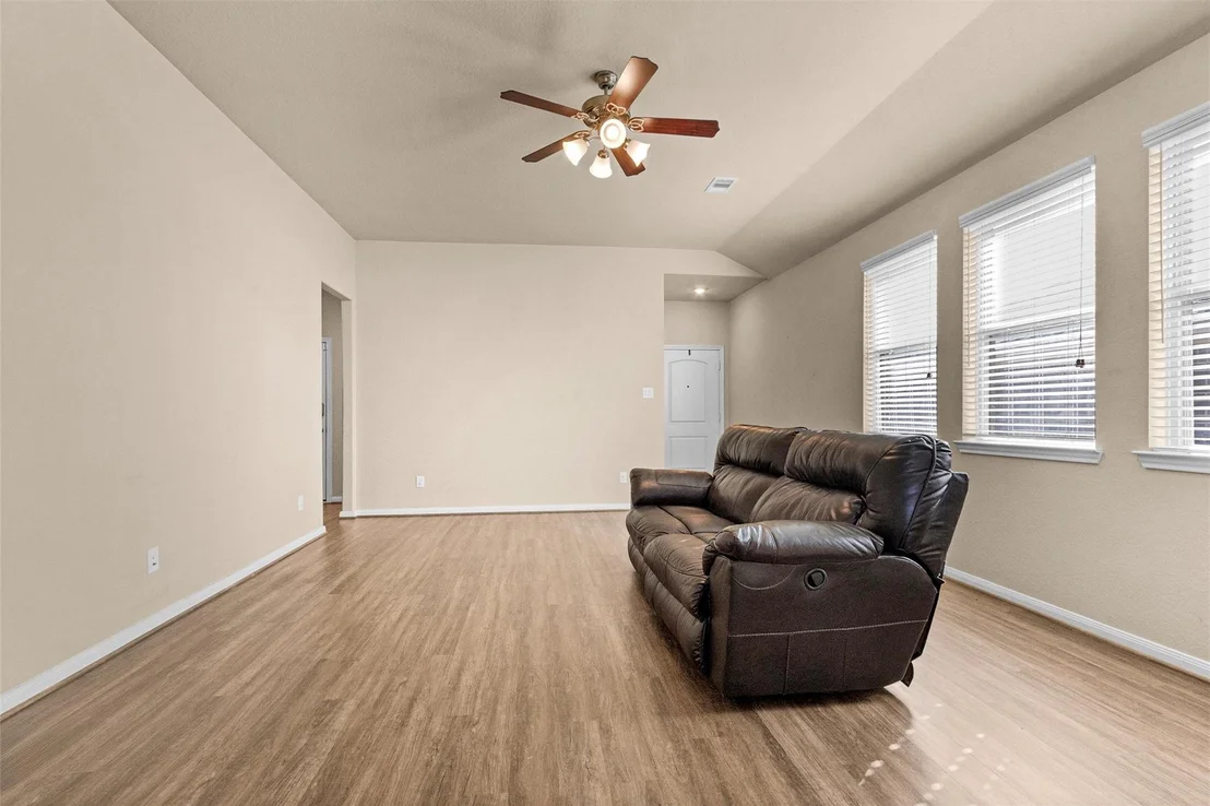 Photo of 419 Terra Vista Circle