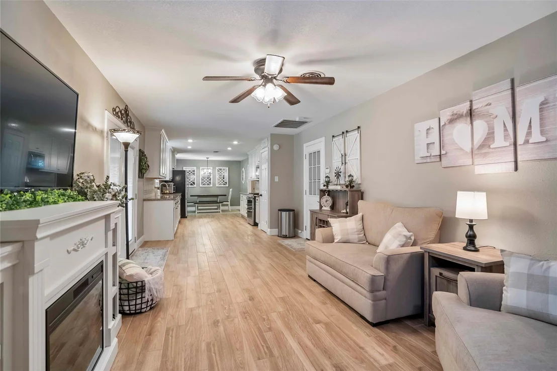 Photo of 13202 Vernon Road