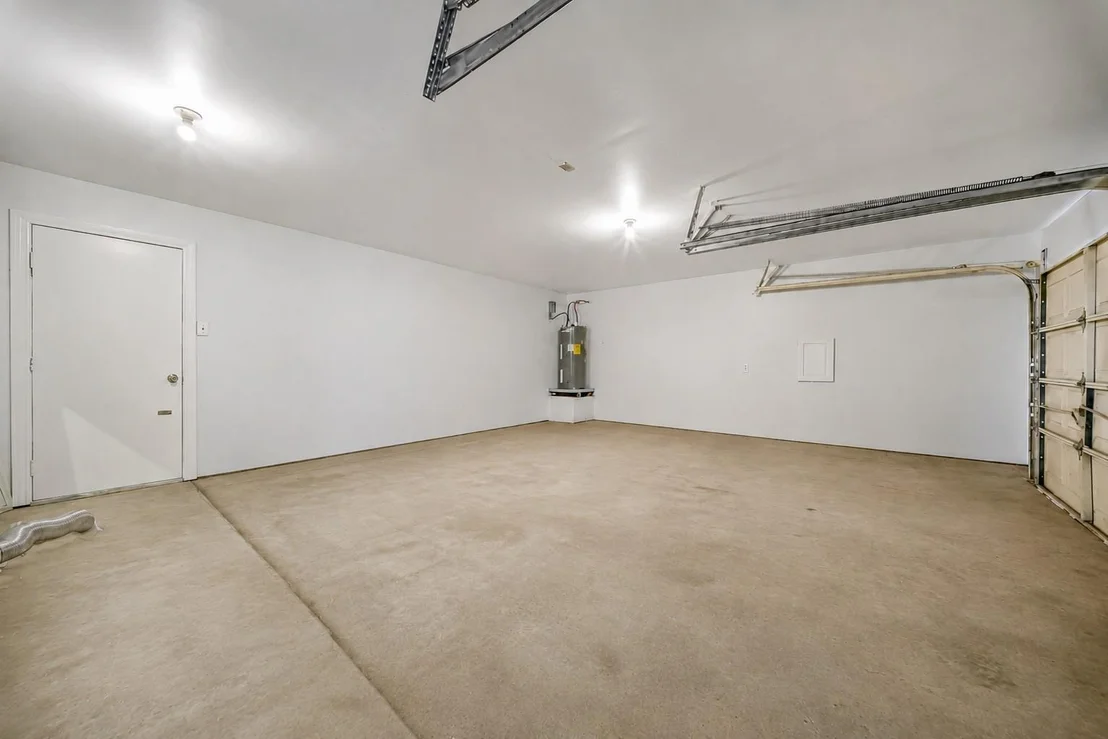 Photo of 16897 Blue Jay Street