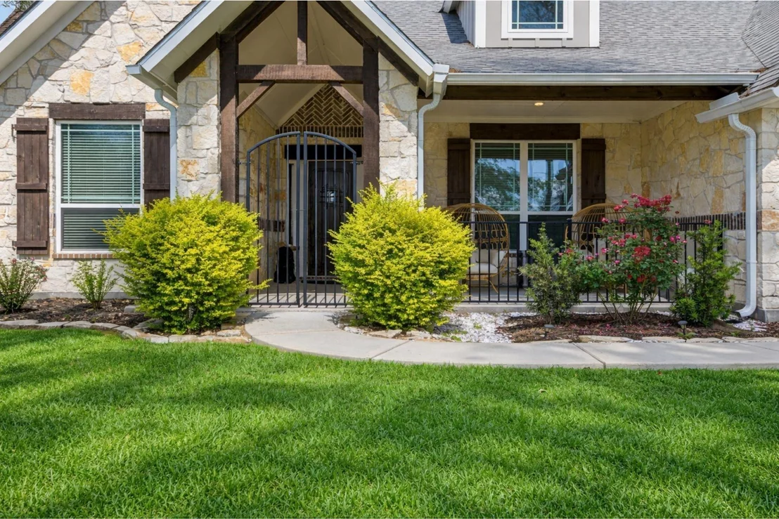 Photo of 15516 Forest Grove Drive