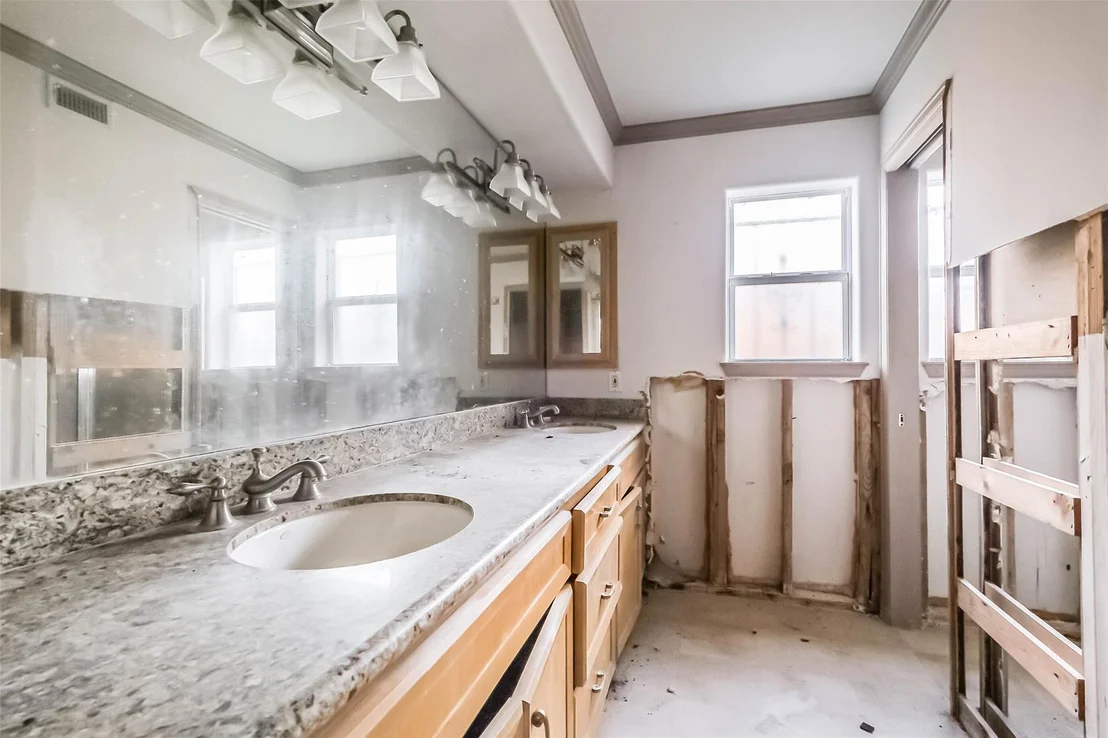 Photo of 5218 Contour Place