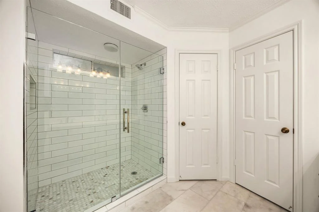 Photo of 9727 Godstone Lane