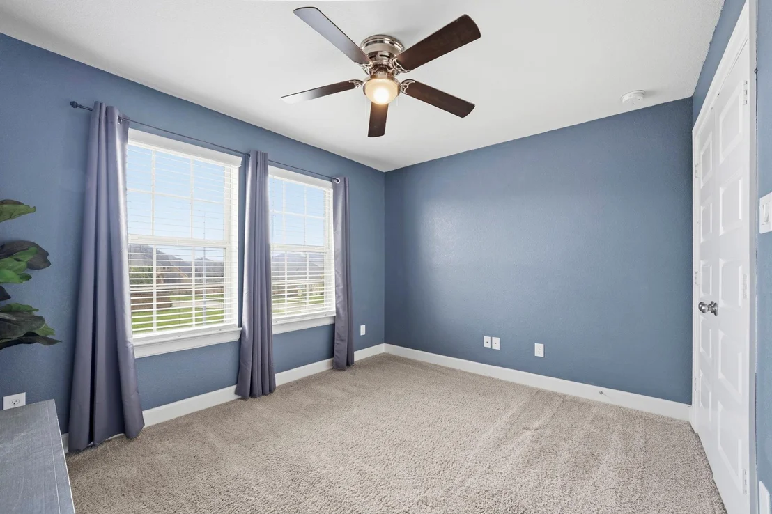 Photo of 7618 Trailing Oaks Drive