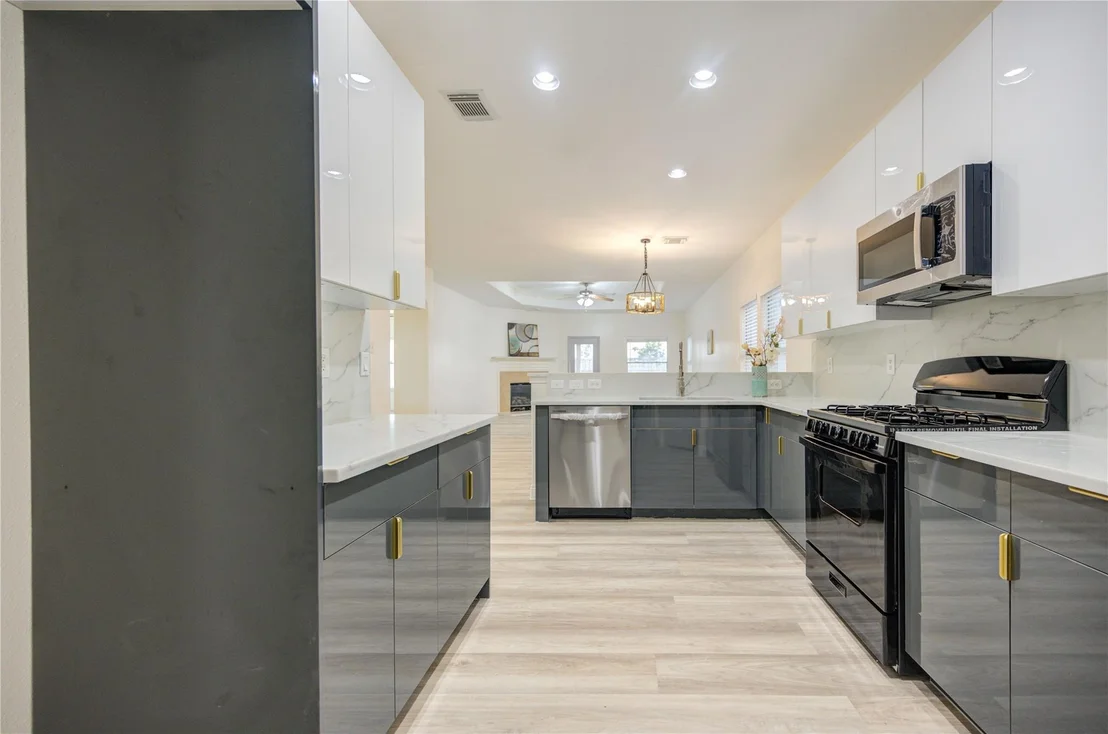 Photo of 21626 Amesbury Meadow Lane