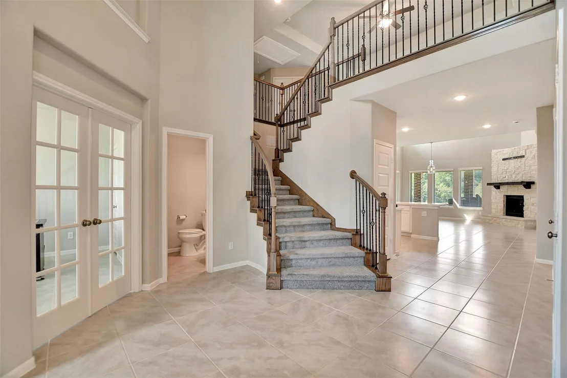 Photo of 246 Peninsula Point Drive