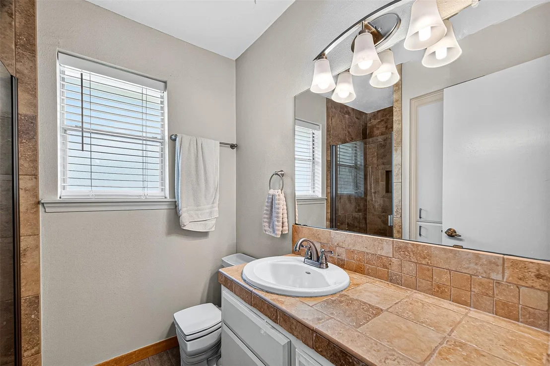 Photo of 1013 Paulette Drive