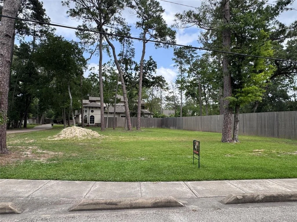 Photo of 450 Tallowood Road