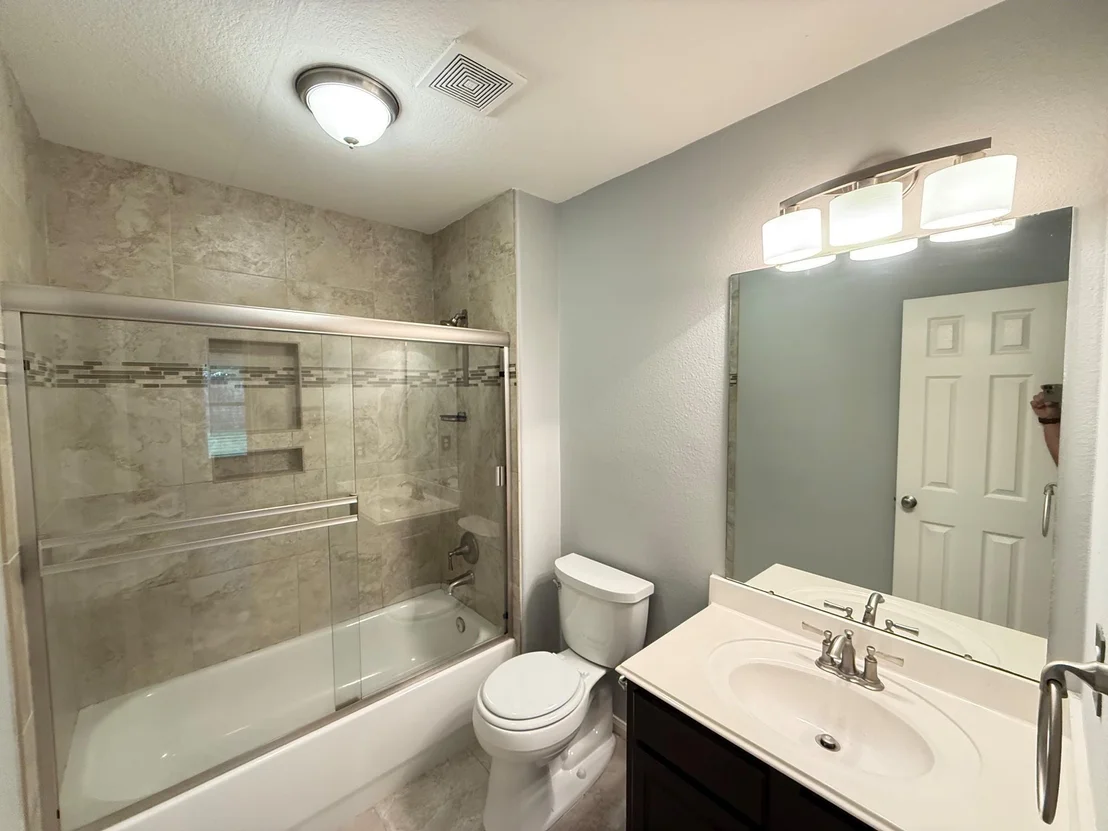 Photo of 19522 Fernhaven Drive