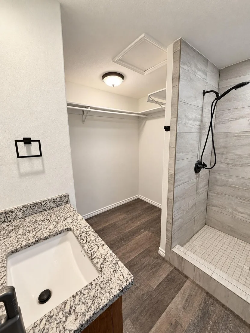 Photo of 407 Branding Iron Circle