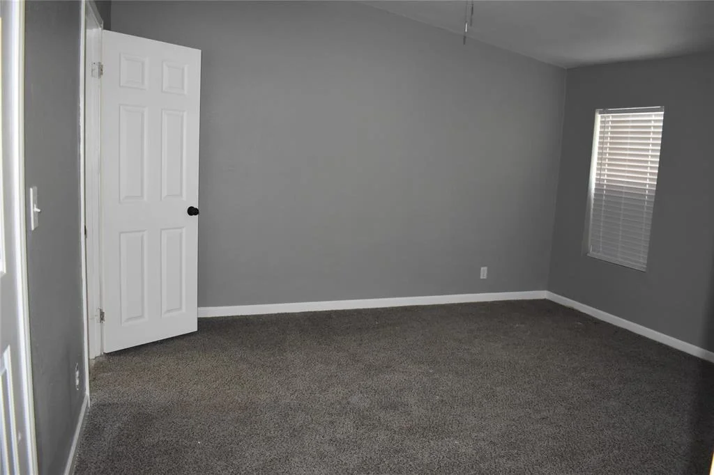 Photo of 25 Wood Glen