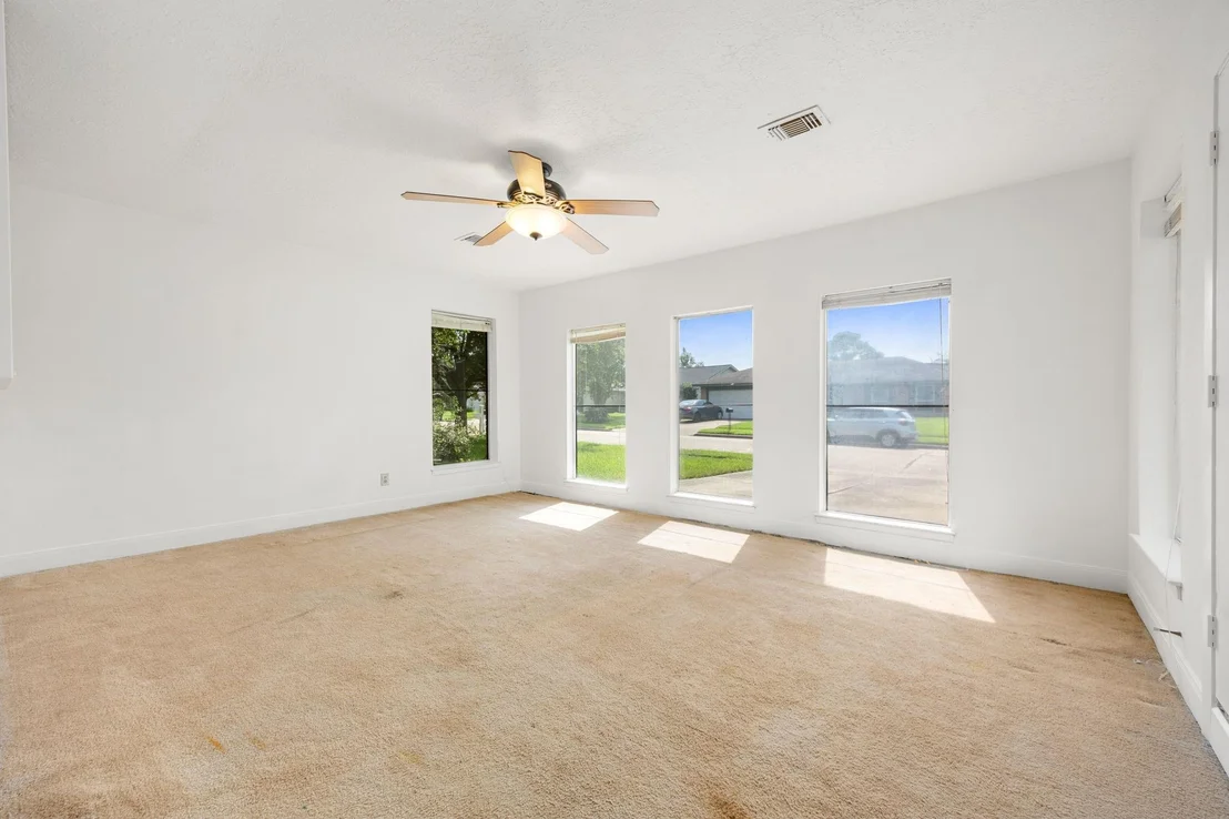 Photo of 1346 Castle Glen Drive
