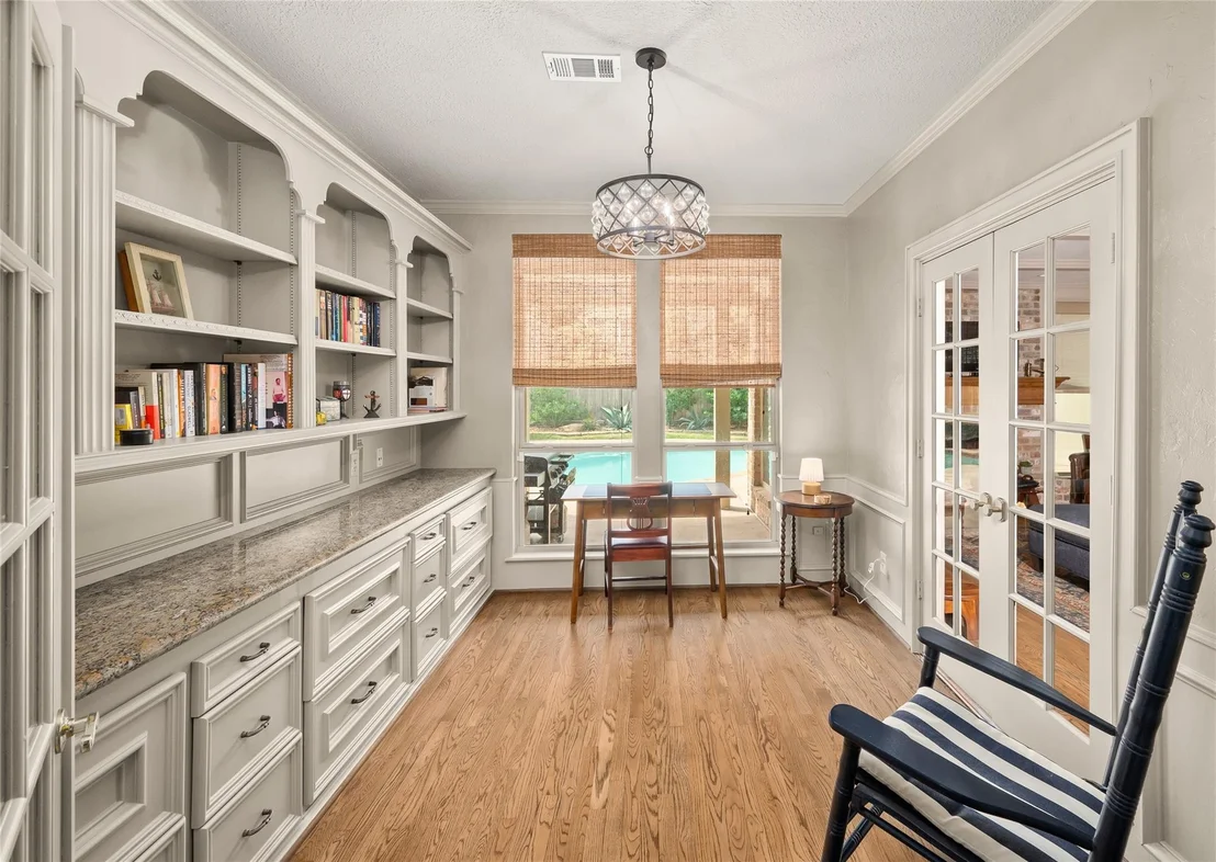 Photo of 610 Rock Cove