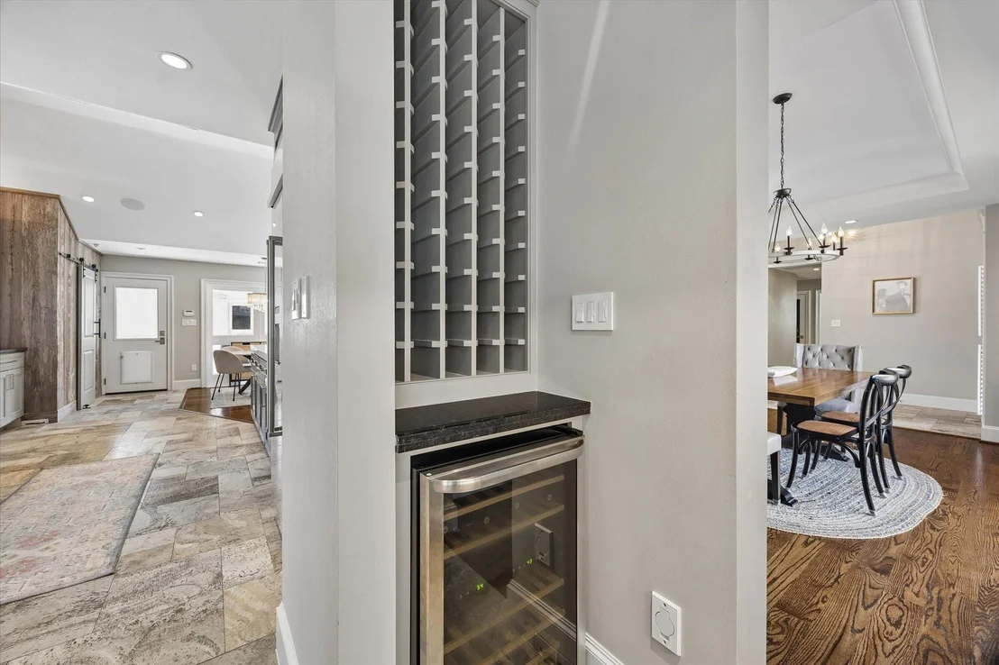 Photo of 4615 Golf Drive