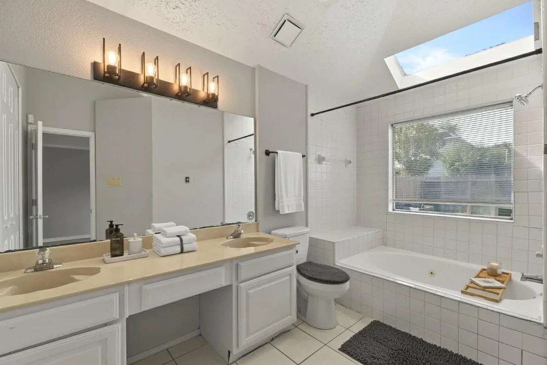 Photo of 16914 Applecross Lane