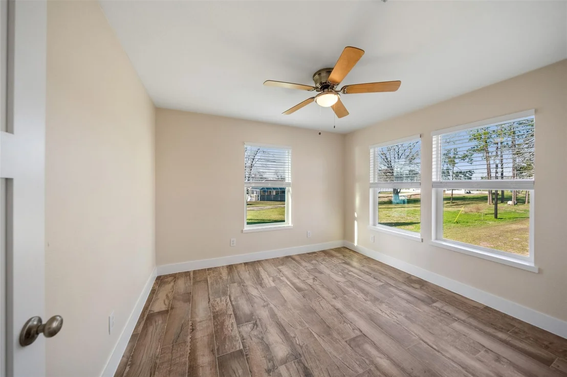 Photo of 414 County Road 243