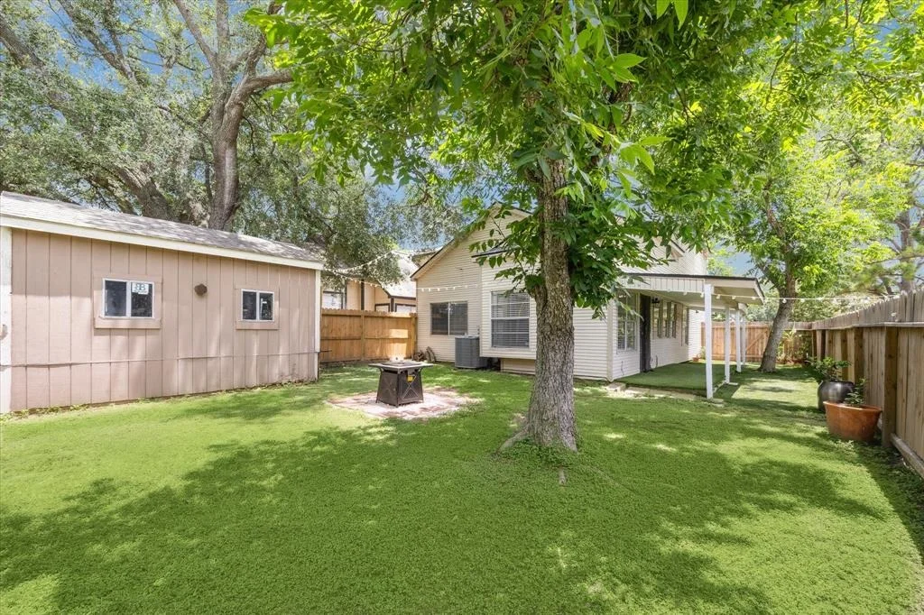 Photo of 18654 N Lyford Drive