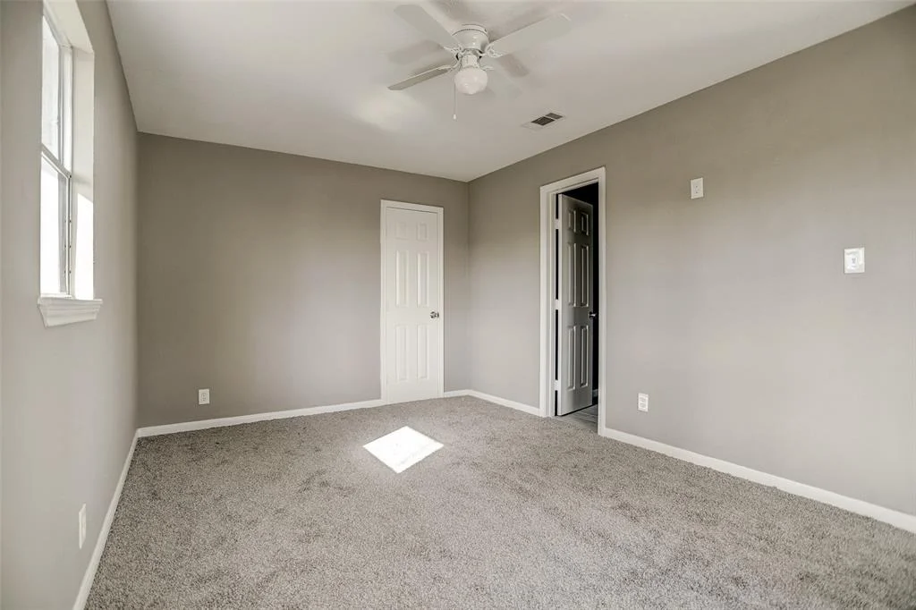 Photo of 908 Elm Street