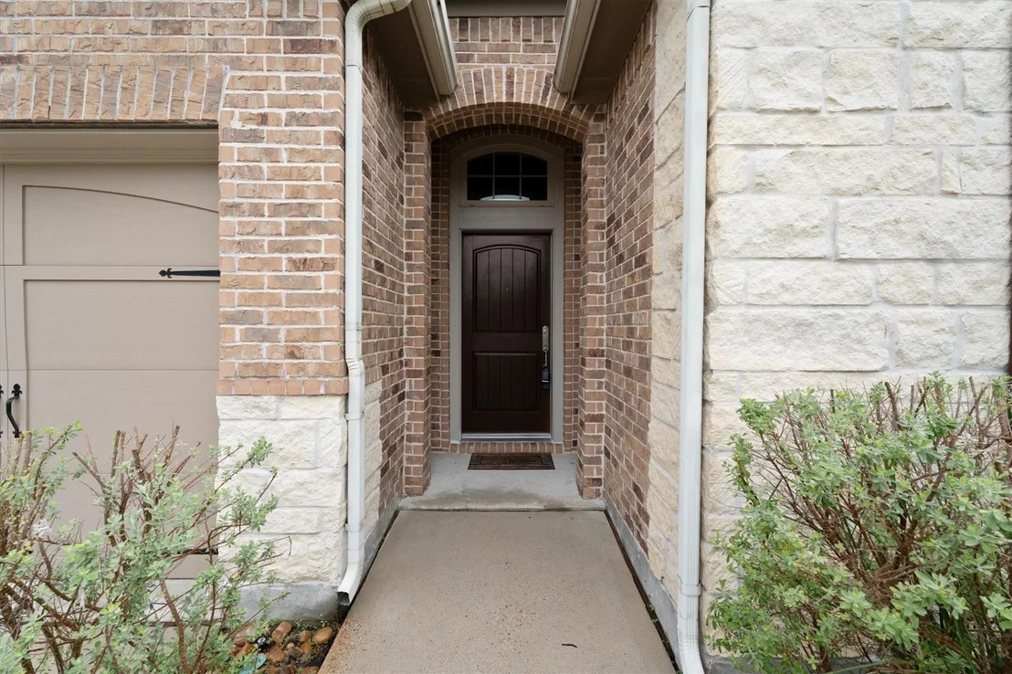 Photo of 8603 Crescent Valley Lane