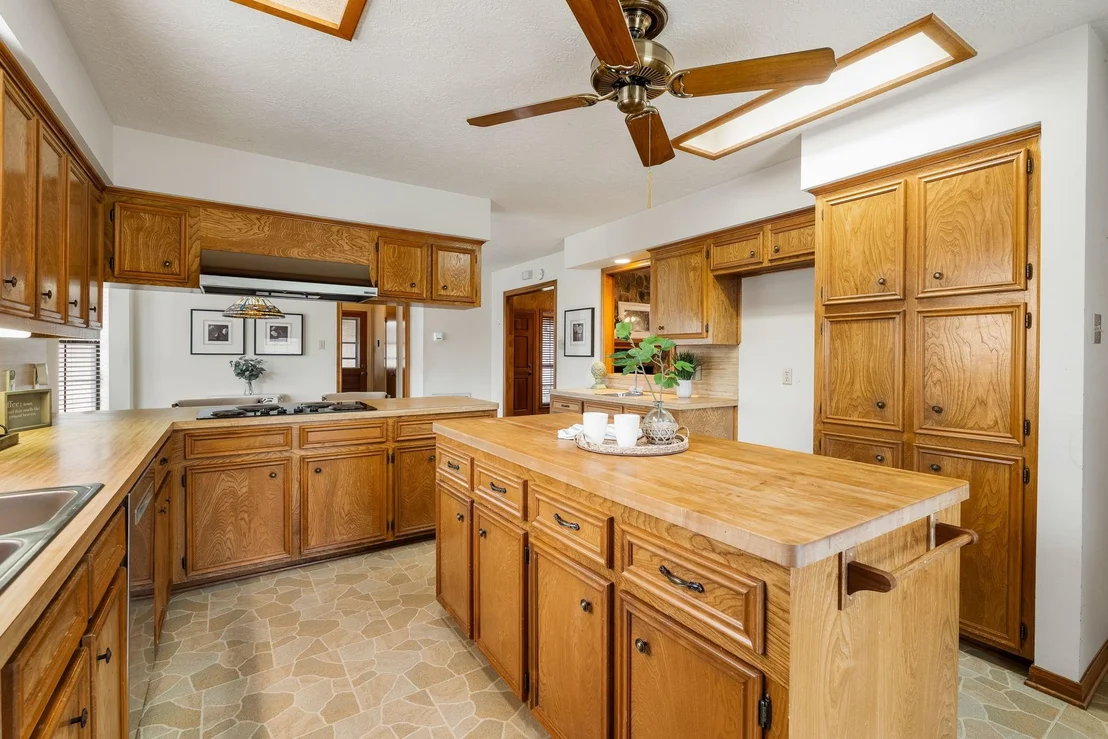 Photo of 105 Greenbriar Drive