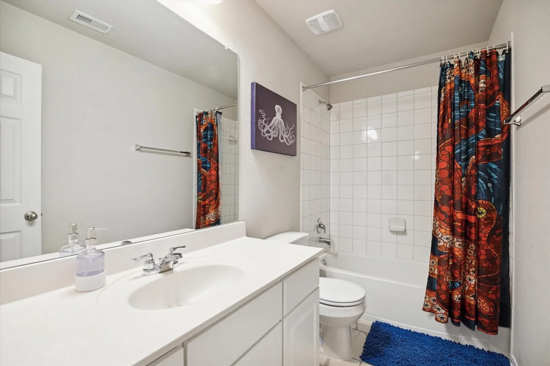 Photo of 17218 Roxburgh Lake Lane