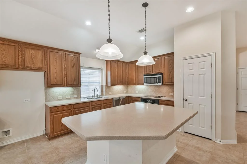 Photo of 241 Kettering Lane