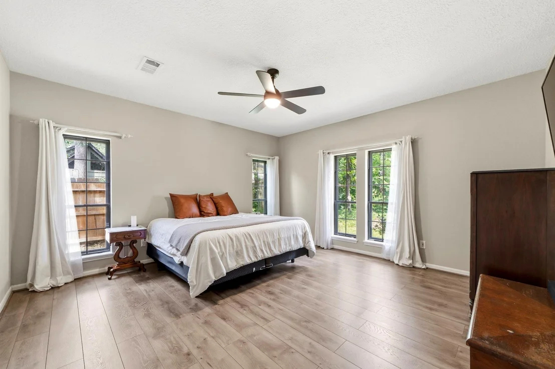 Photo of 16 Gilcrest Forest Court