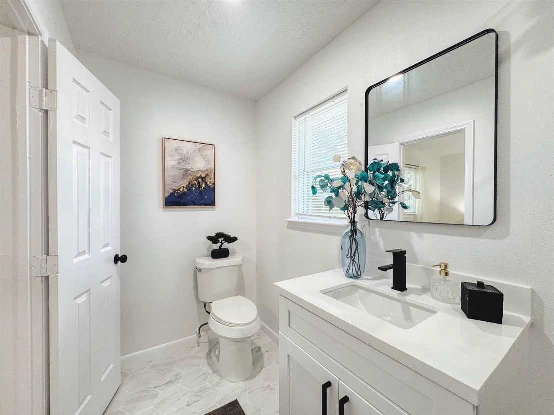 Photo of 1602 Wentwood Drive