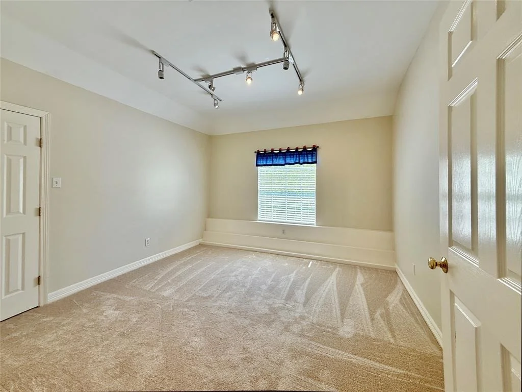 Photo of 58 Laurelhurst Circle