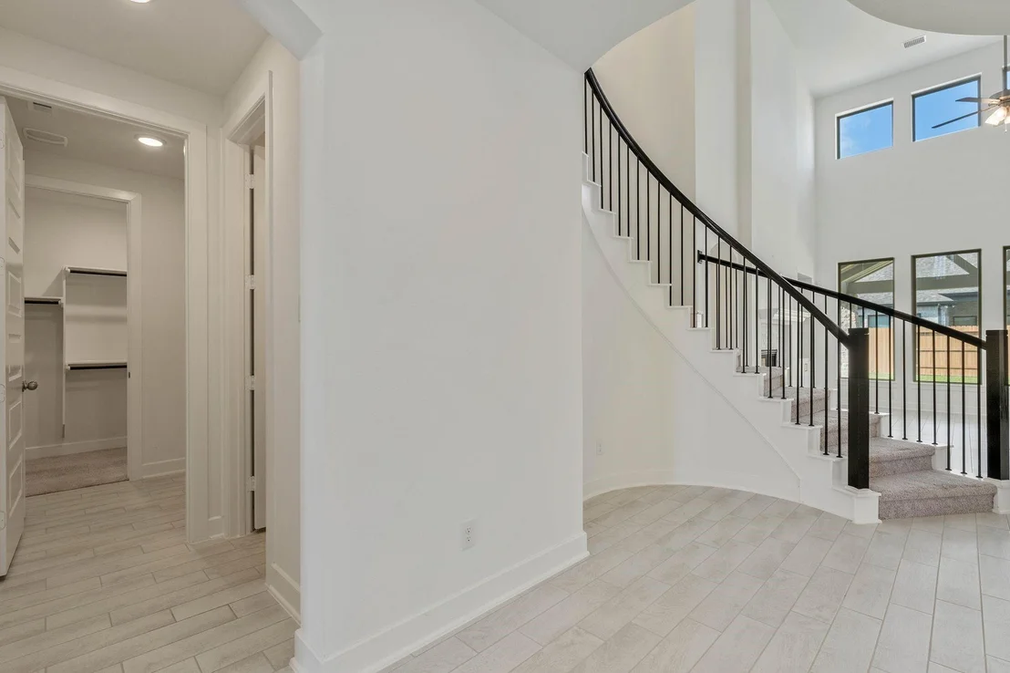 Photo of 1025 Mission River Drive