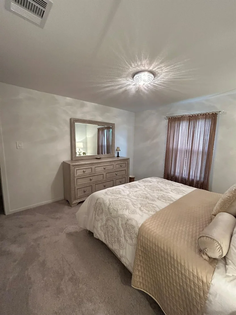 Photo of 14732 S Ascot Bend Circle