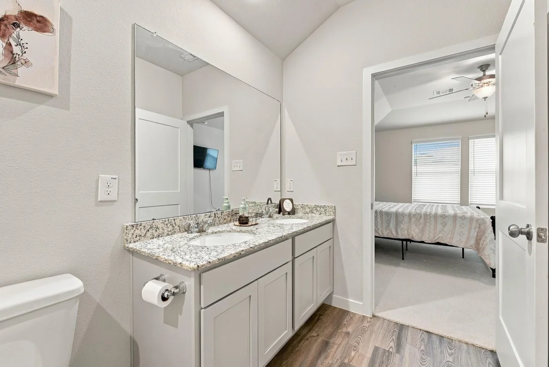 Photo of 6002 Eagle Ridge Drive